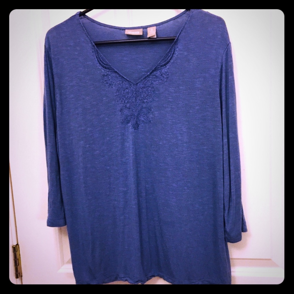 Chico’s lightweight top 3/4 length sleeves